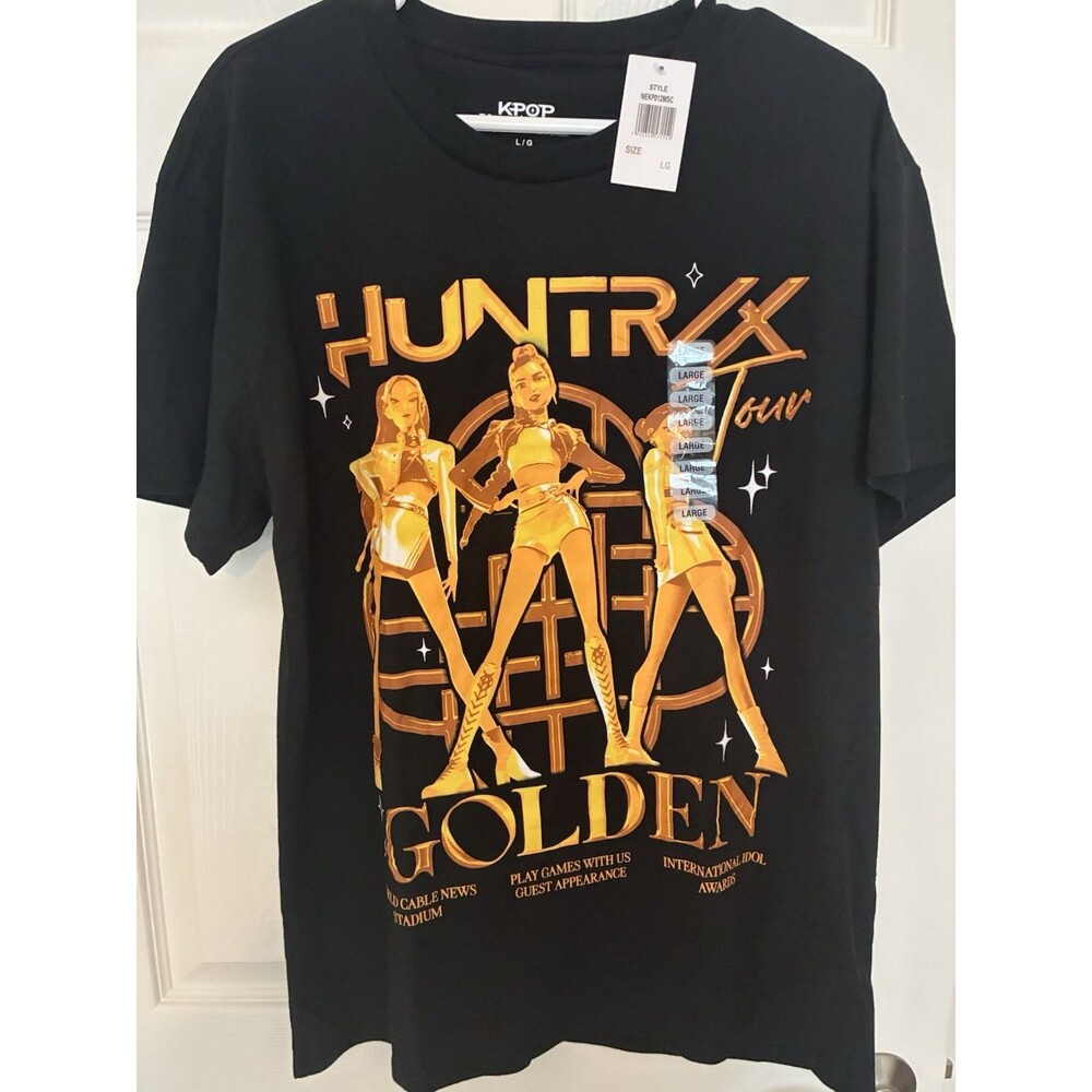 KPOP Demon Hunters Golden Huntrix Tour T-shirt size Large NEW